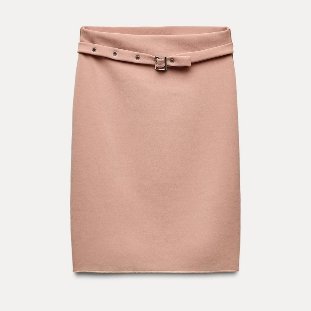 Elegant Pink Belted Skirt